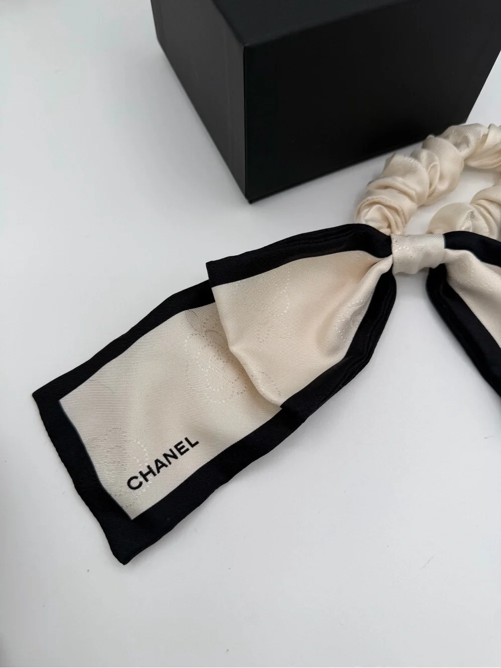 Chanel Hair tie band in box Authentic 😍